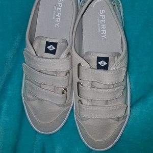 Sperry slip on shoes